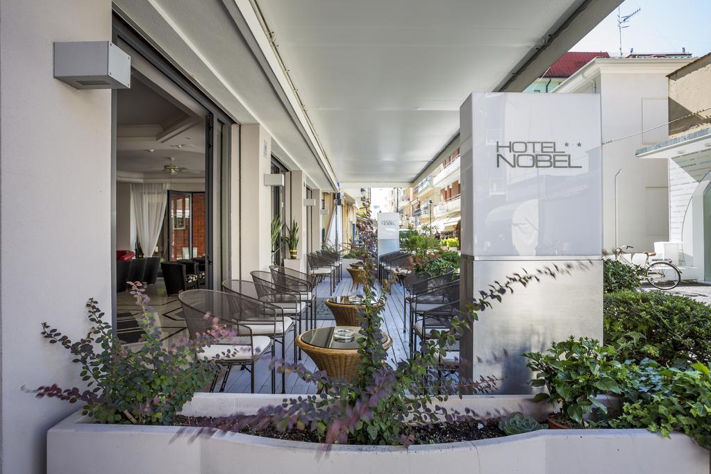 Hotel Nobel ガビッチェ・マーレ エクステリア 写真